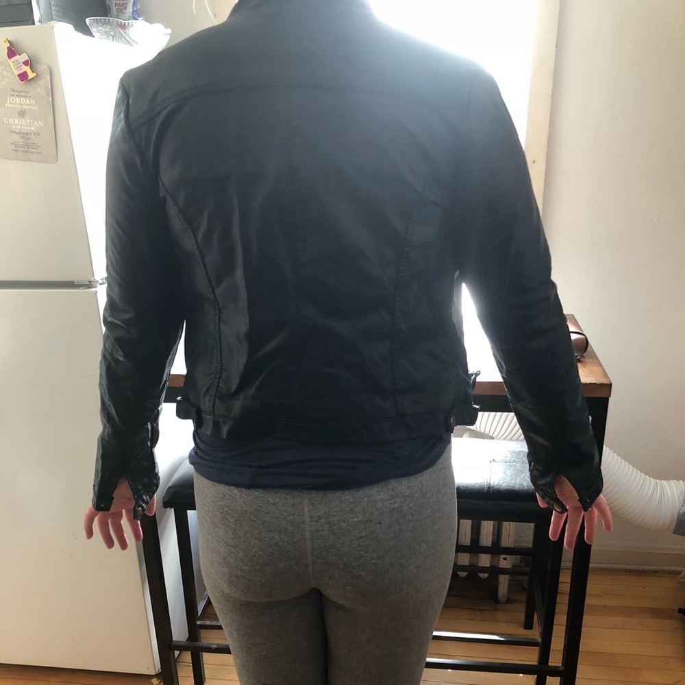 Leather jacket - Picture 4 of 4